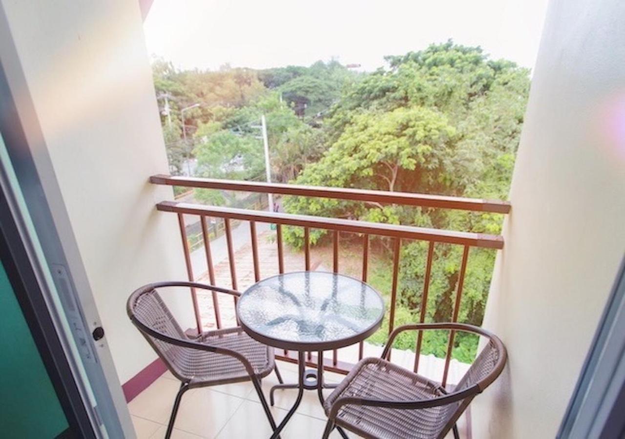 Bloom Guesthouse Chiang Mai Exterior foto